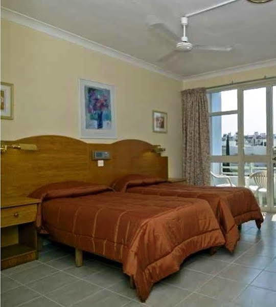 Coral Hotel